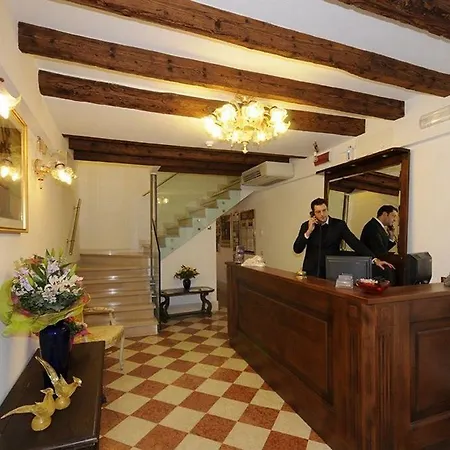 Roulette 3 3* Venise