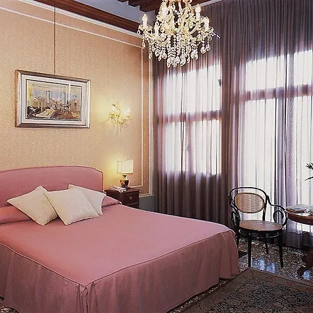 Roulette 3 Hotel Venise